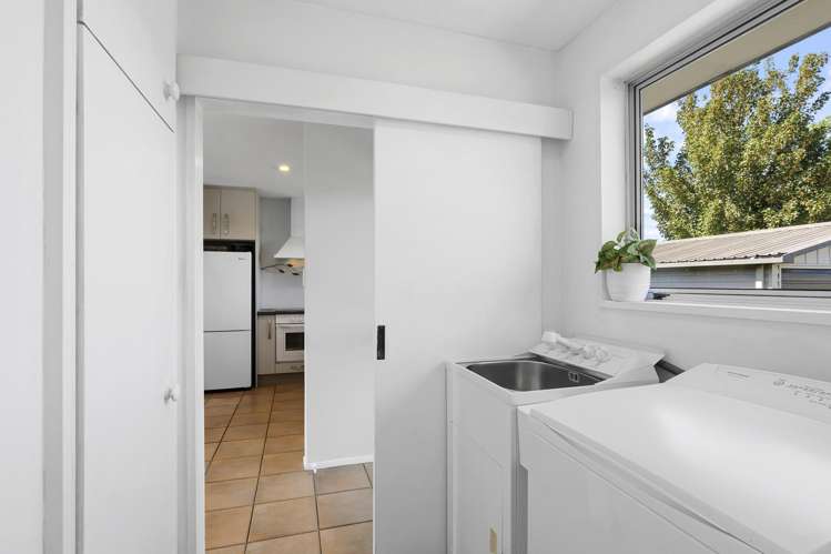 2 Kahukura Road Hei Hei_20