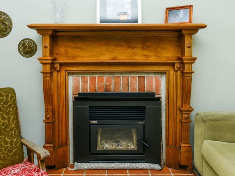 816 Lawrence Street Akina_18