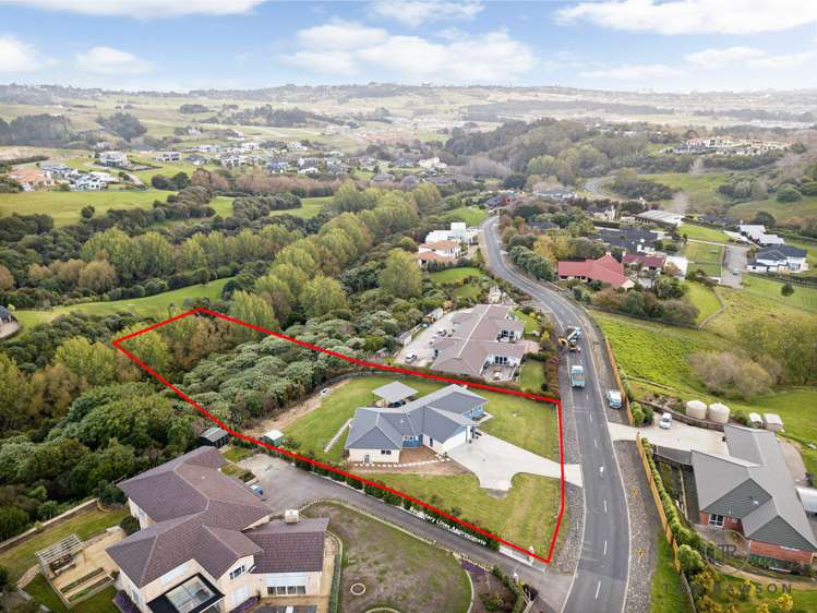 19 Regis Lane Flat Bush_1