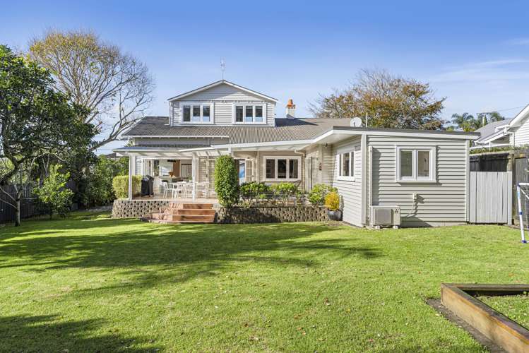 97 Alberton Avenue Mount Albert_21