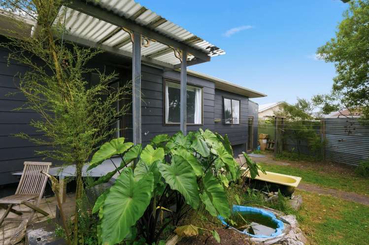 21E View Road Hikurangi_21