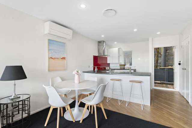 1/48A Exmouth Road Northcote_2