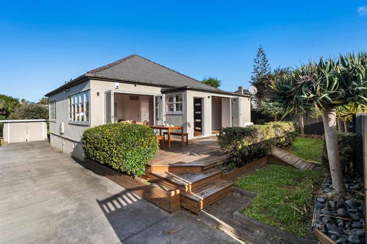 66 Kiwitea Street Sandringham_15