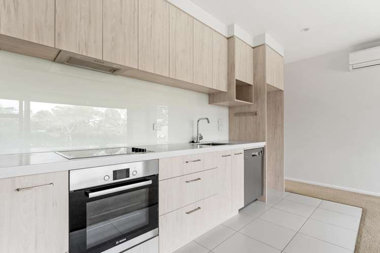 7C Botanical Drive Silverdale_10