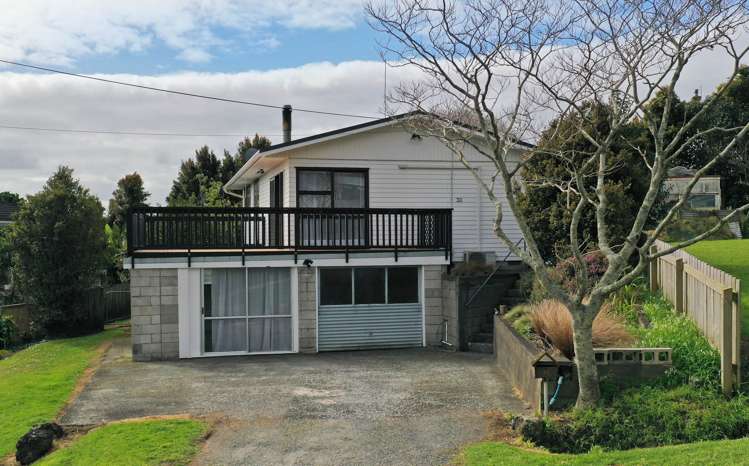 30 Downer Street Helensville_3