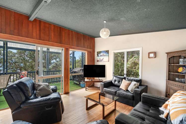 93 Rapata Road Oakura_16