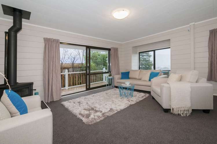 14 Hillside Drive Maoribank_5