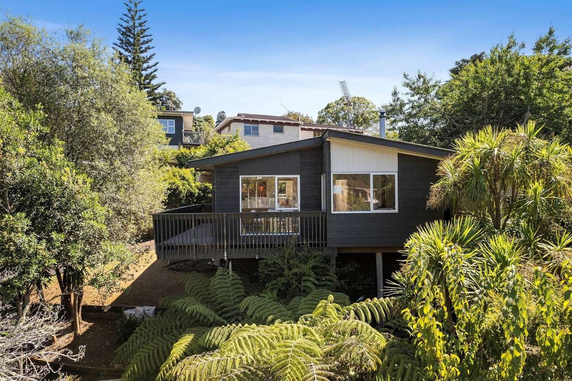 73A Ayton Drive Totara Vale_0