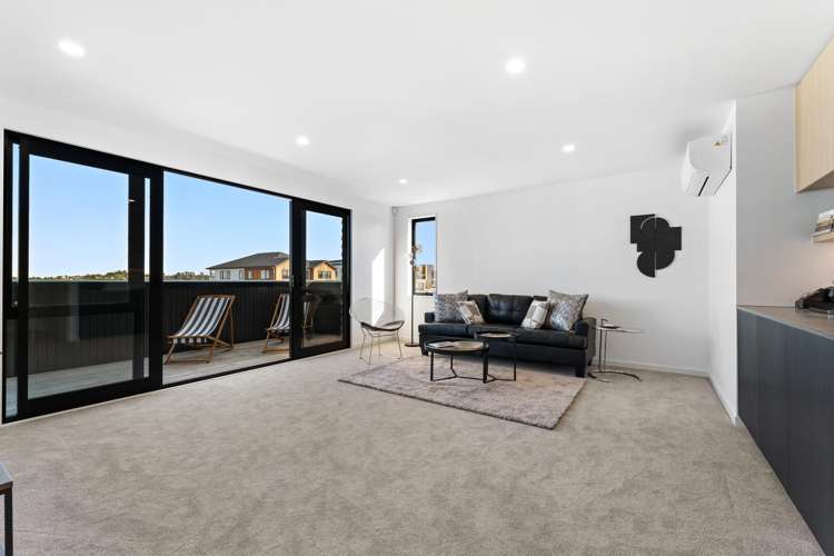 183 Te Oneroa Way Long Bay_16