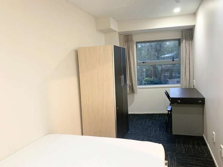 1810/23 Whitaker Place 1672_7