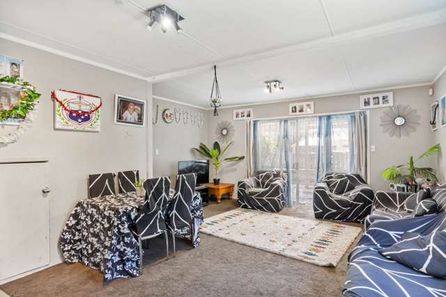 4/4 Thorn Place Papatoetoe_3