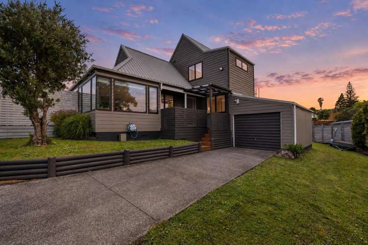 2/214 Moore Street Howick_0
