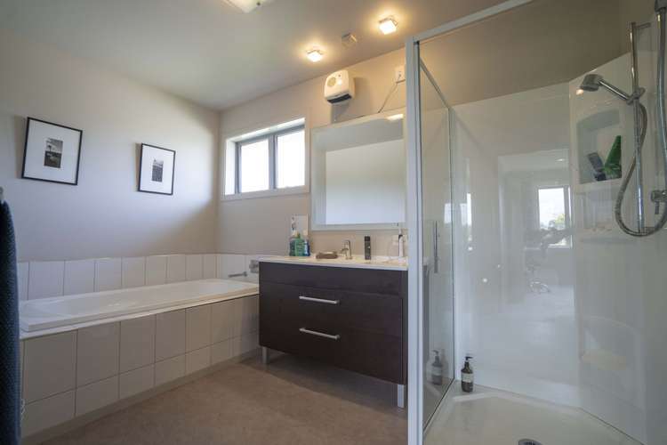 405 Mill Road North Myross Bush_12