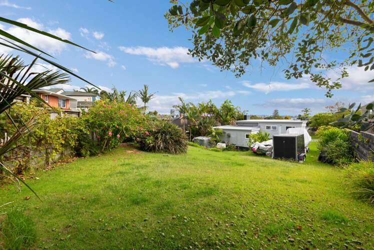 3 Arthur Crescent Hauraki_18