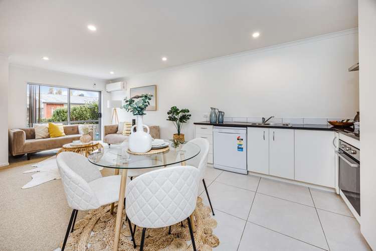 8/46 Park Estate Road_4