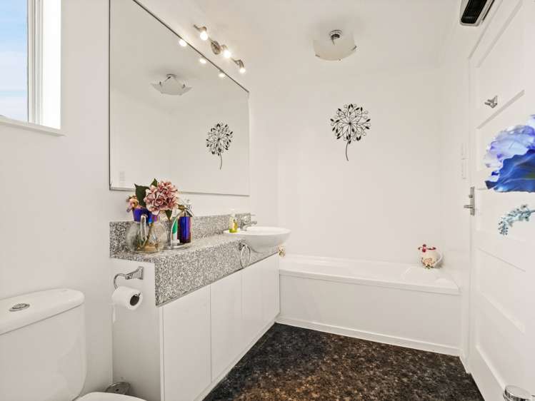 28 Freyberg Avenue Sawyers Bay_15