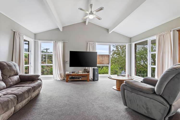 516 West Coast Road_2
