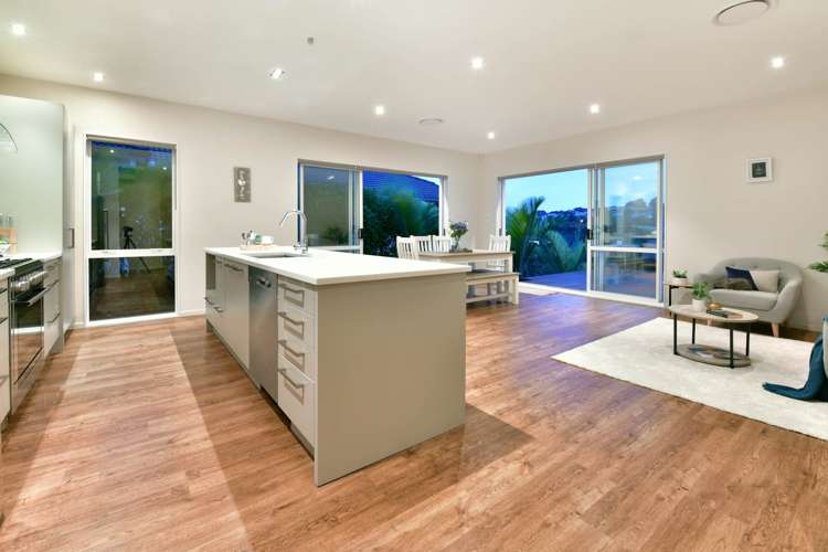 8 Bella Vista Drive Gulf Harbour_30