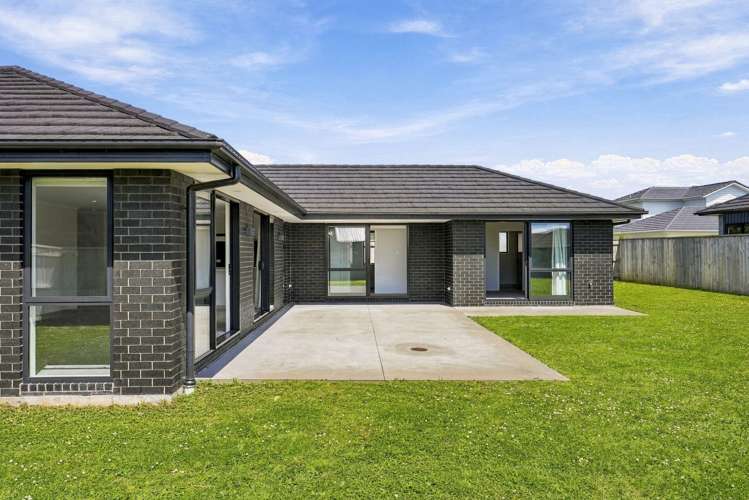 24 Kerr Crescent Patumahoe_11