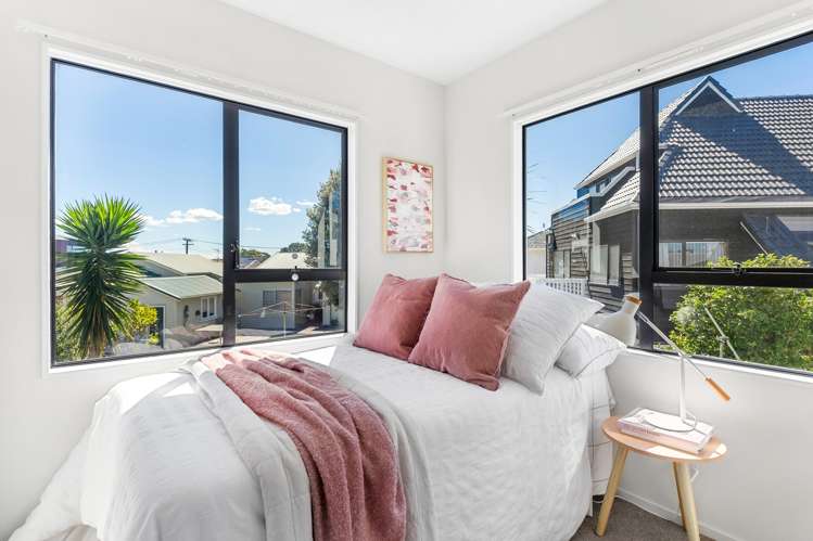 2/456 Point Chevalier Road Point Chevalier_12