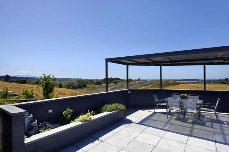 70 Galeo Road Redwood Valley_4