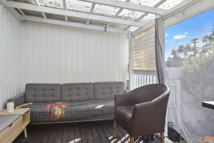 2/80 Portage Road New Lynn_8