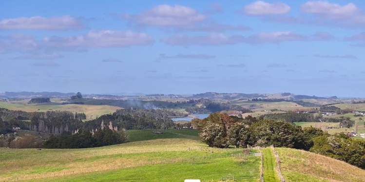 122 Hurndall Street East Maungaturoto_16