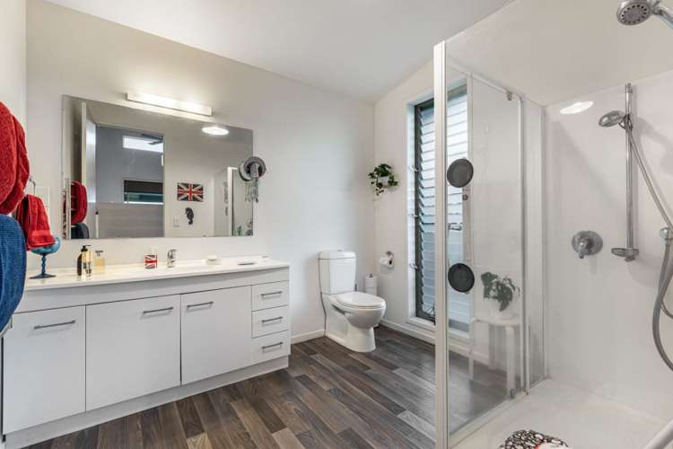 3 Veronica Close Red Beach_15