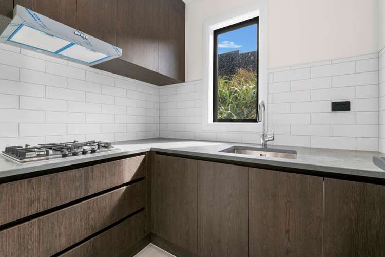 6 Kumukumu Road Long Bay_9