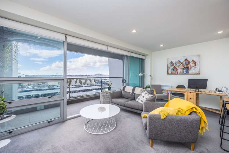801/2 Beach Road Auckland Central_9