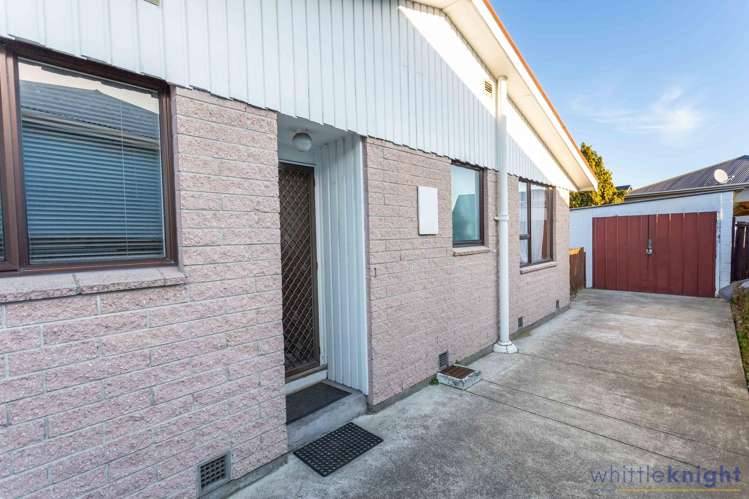 1/402 Ferry Road Woolston_12