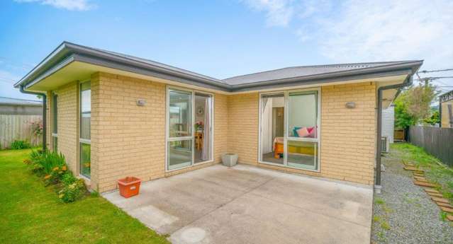 63 Saint Johns Street Woolston_1