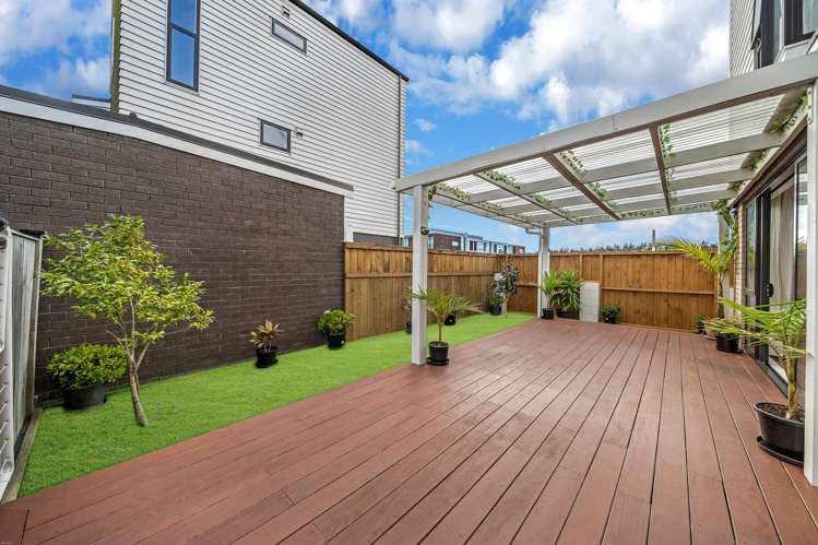 6 Manahau Lane Flat Bush_20