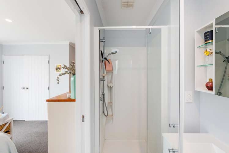 58 Exeter Crescent Takaro_9