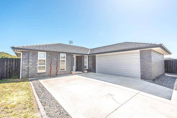 55 Magnolia Crescent Tawhero_17