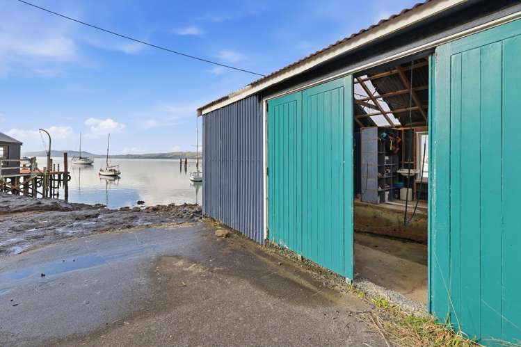 2 Boat Shed Careys Bay_7