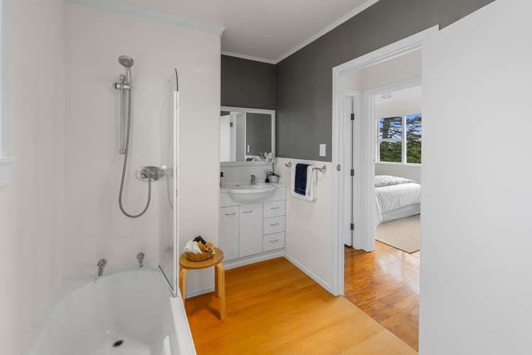 19 Miltonia Avenue Te Atatu South_15