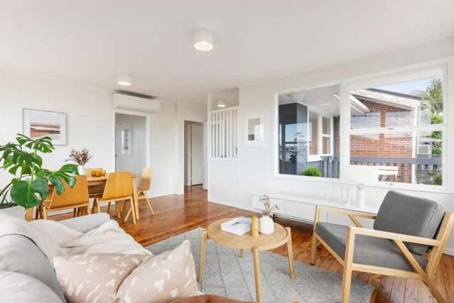 1/12A Inkerman Street 10051_3