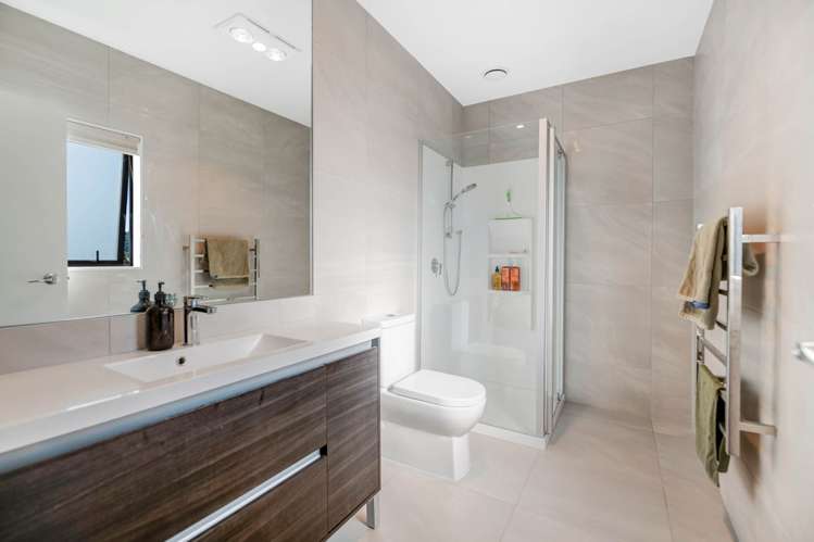 35 Koura Drive Red Beach_17