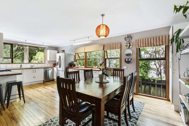 17 Karen Road Laingholm_3