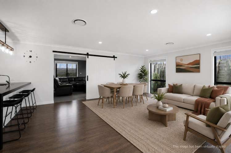 14 Sam Heywood Place_3