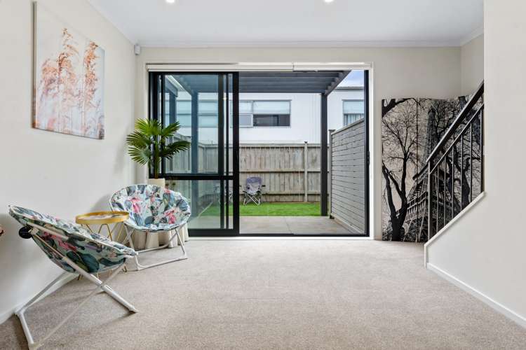 18 Haddington Drive Flat Bush_4