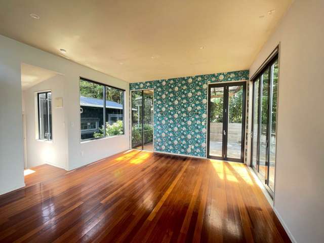 28 Tane Road Laingholm_1