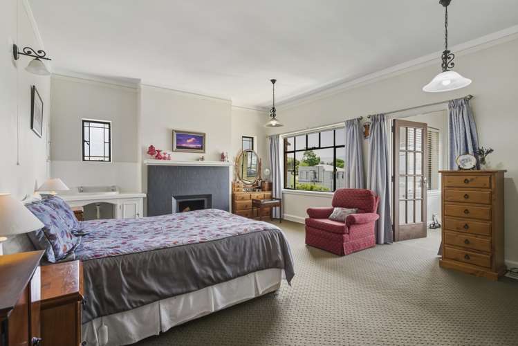 109 & 109A Maitland Street Dunedin Central_13