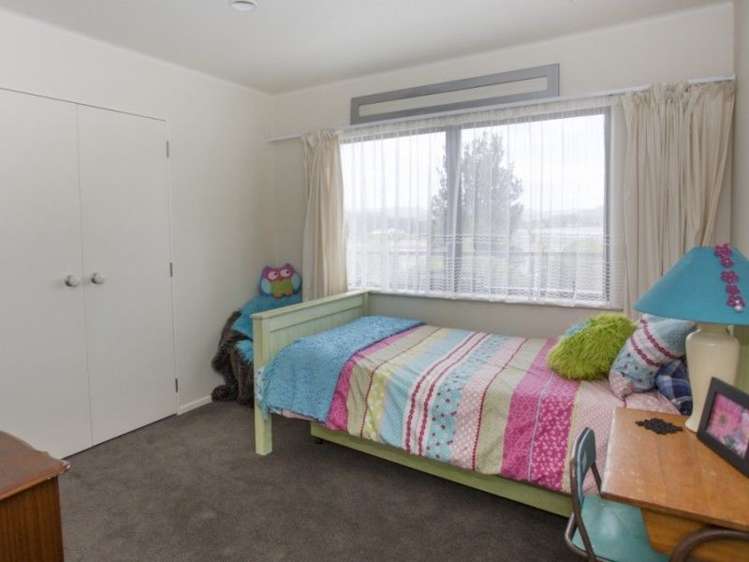 215 Tukere Drive Whangamata_14