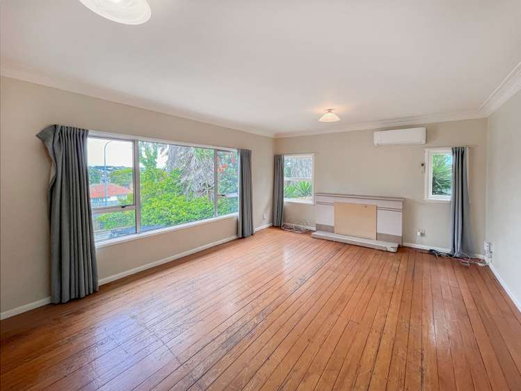 136 Hillsborough Road_0