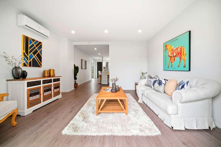 5/3 Kaimai Avenue Massey_7