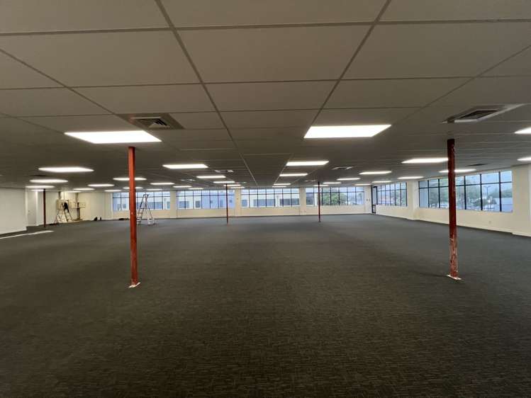 Whole Building/19 Lambie Drive Manukau_7