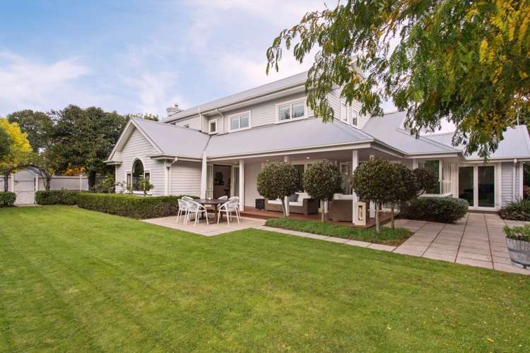 4 Springvale Gardens Harewood_18