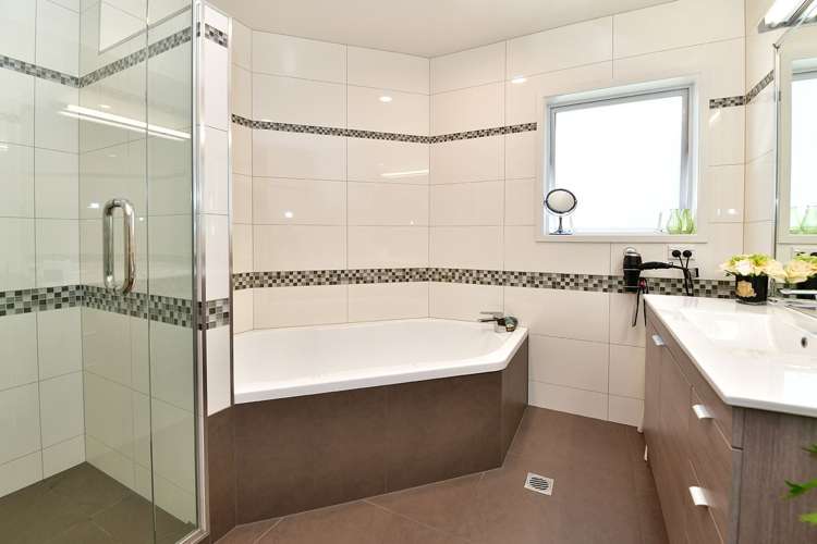 20 Whale Cove Stanmore Bay_19